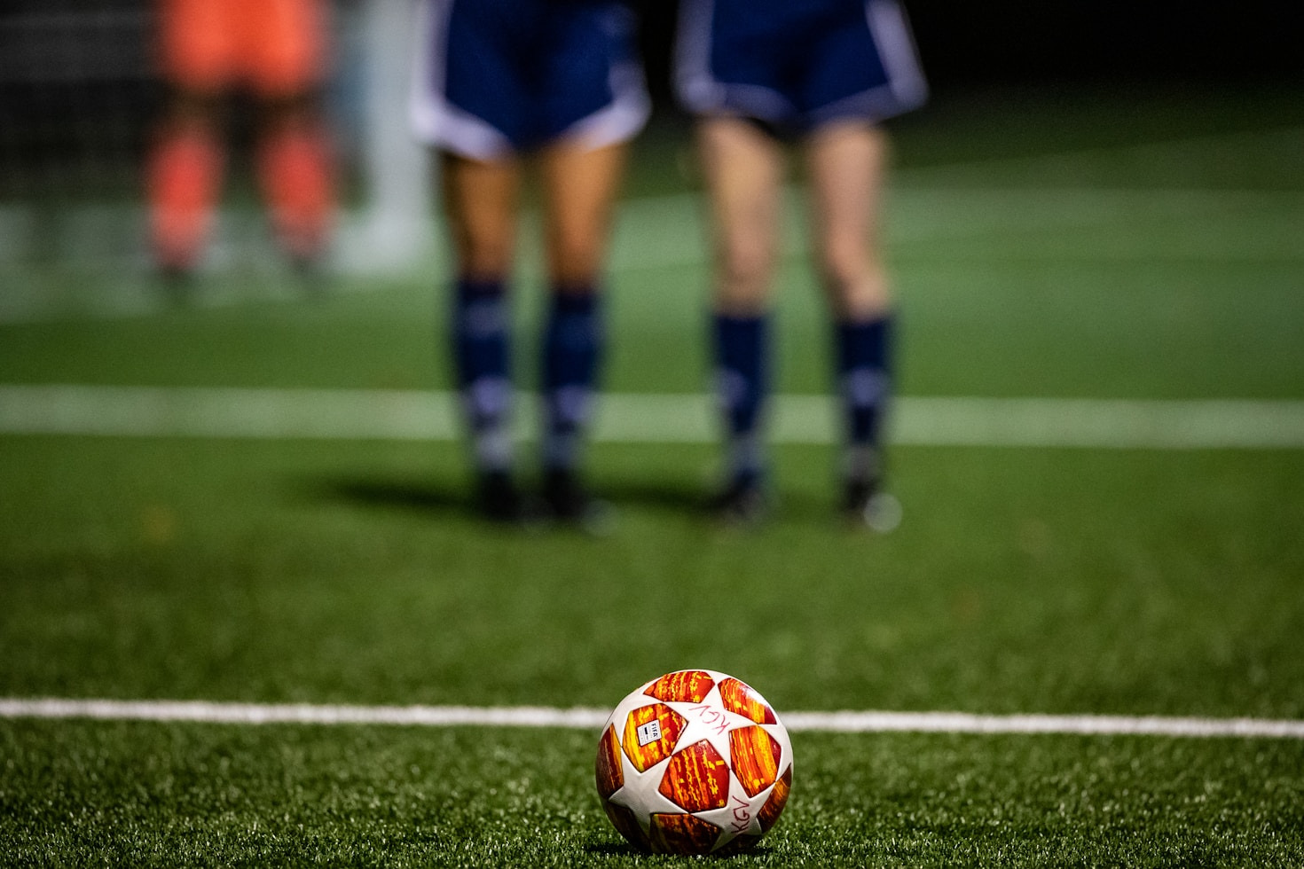 L’ironia che salva il calcio dalla noia